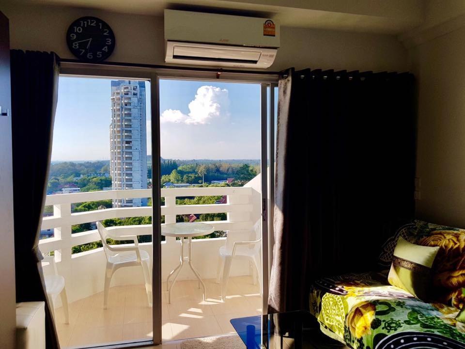 Rayong Condochain 325 Ban Phe Exterior photo