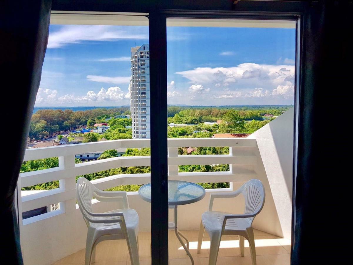 Rayong Condochain 325 Ban Phe Exterior photo